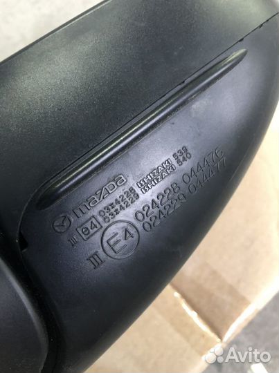 Зеркало правое Мазда