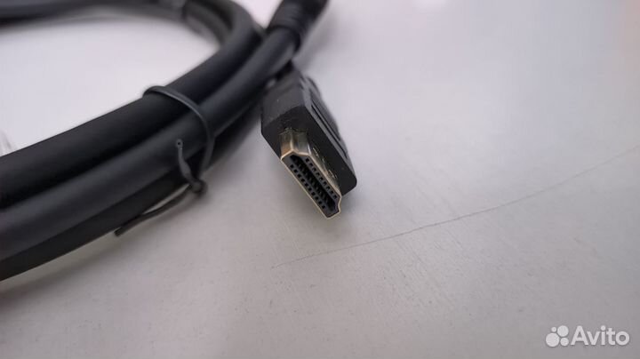 Кабель hdmi to Display Port новый