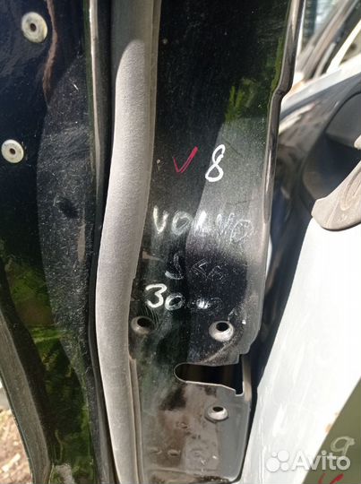 Дверь передняя левая вольво 30796486 с 60
