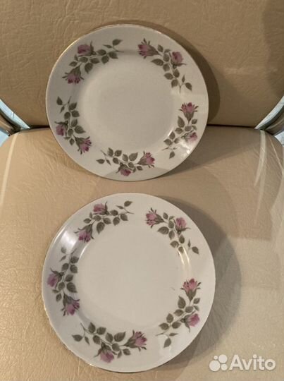 Тарелка десертная