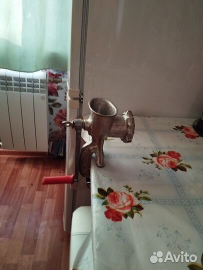 Мясорубка ручная