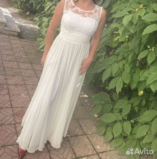 Вечернее платье