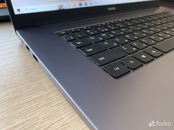 Honor Magicbook x15 i5 ram 8 512gb ssd