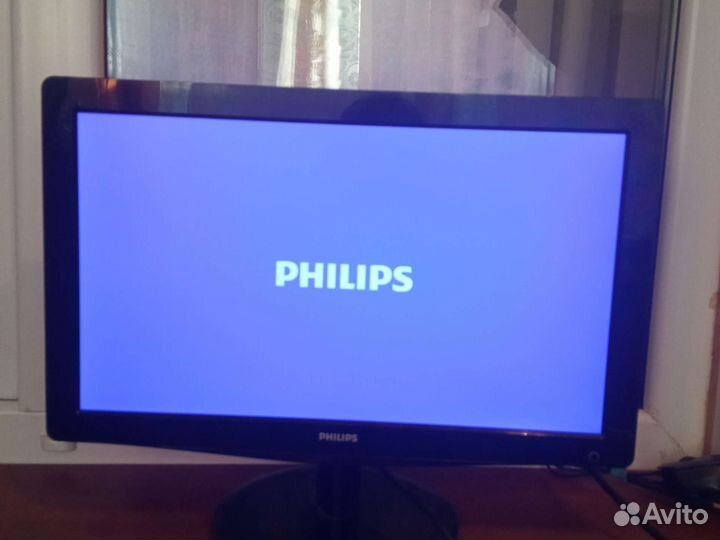 Продам мониторы philips и LG