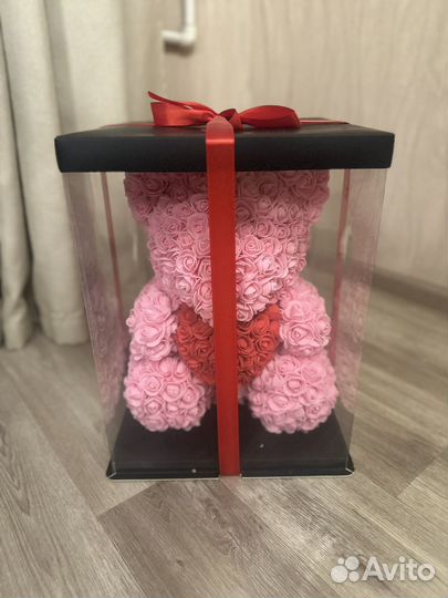 Мишка из искуственных роз