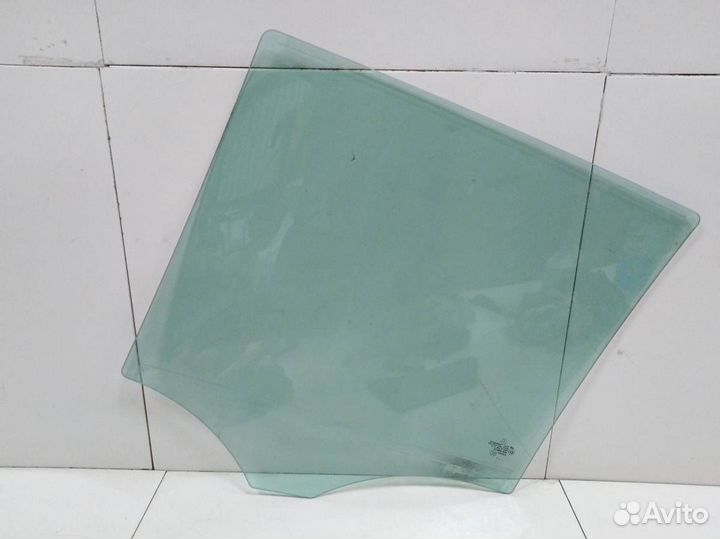 Стекло двери задней правой Mercedes-Benz ML-Class