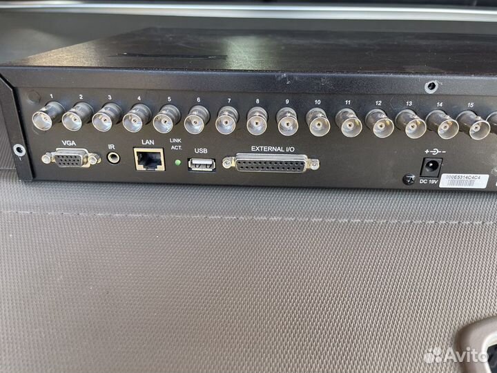 Видеорегистратор 16CH network DVR