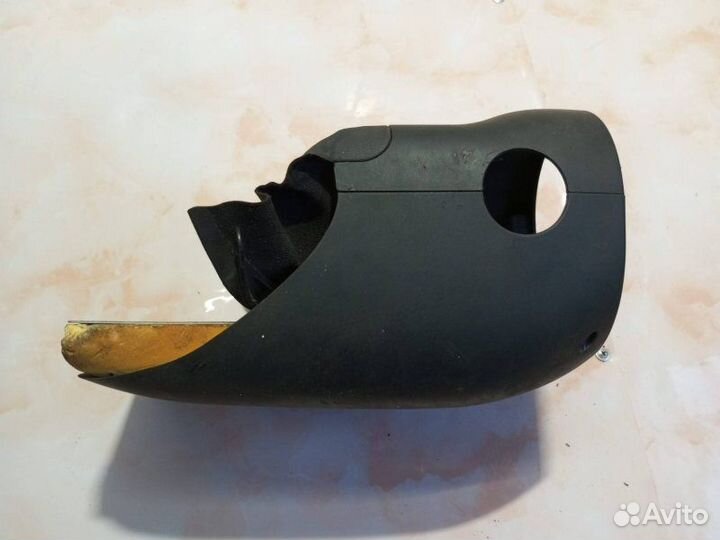 Кожух рулевой колонки Audi A4 B6 AVJ 2002