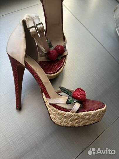 Босоножки Elisabetta Franchi 39 размер