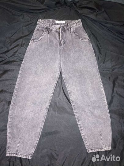 Джинсы бананы женские