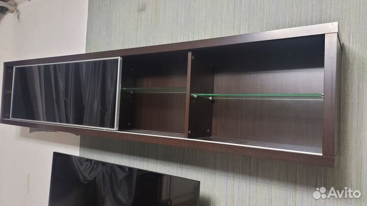 Полка на стену