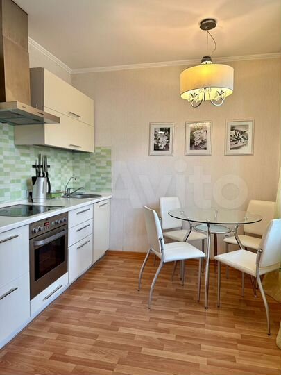 2-к. квартира, 59 м², 3/10 эт.