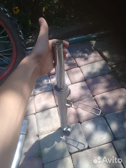 Вилка на мотоцикл