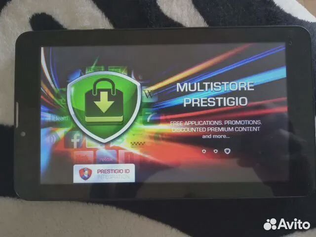 Планшеты Большой яркий дисплей Четкая картинка