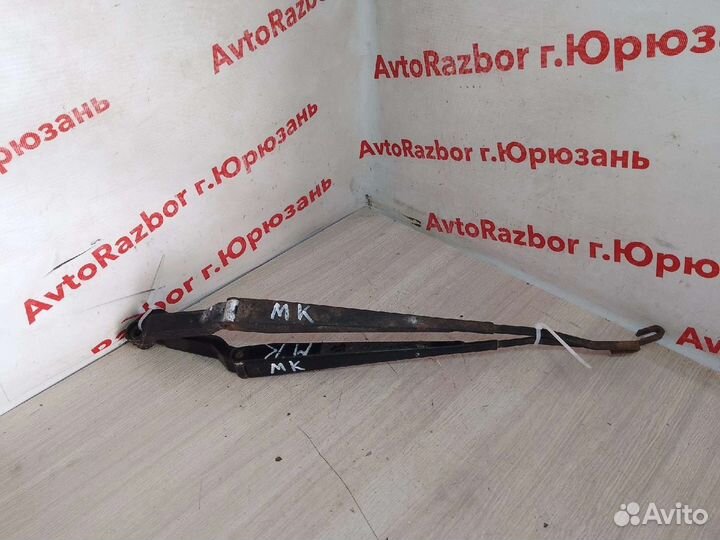 Поводки дворников Geely MK