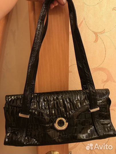 Сумка из натуральной кожи лаковая
