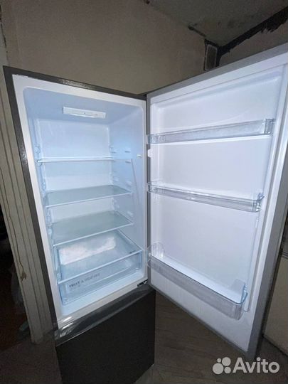 Холодильник thomson