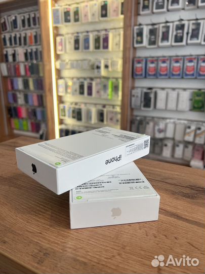 iPhone 14, 128 ГБ