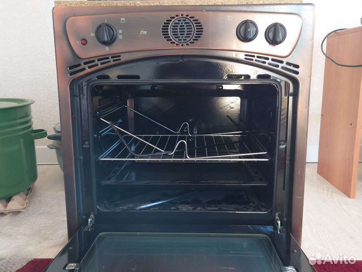 Духовой шкаф