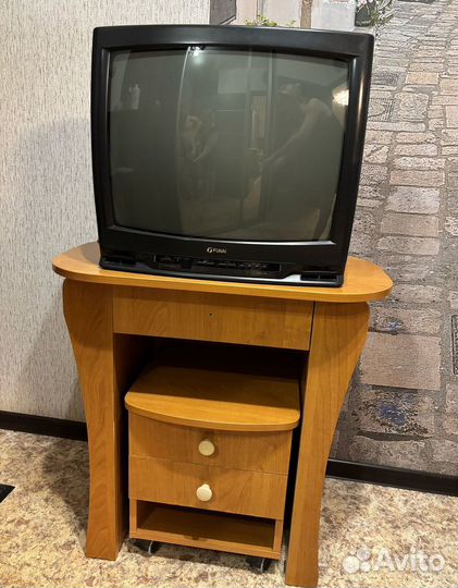 Телевизор