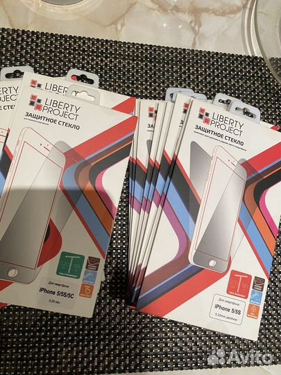 Защитное стекло для iPhone 5/5s/5C/SE ударопрочное