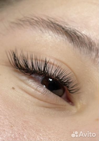 Наращивание ресниц на дому