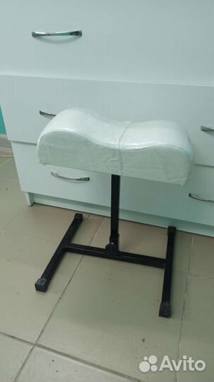 Педикюрная подставка для ног