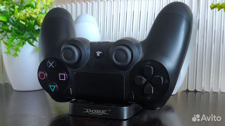 Зарядная станция для джойстика контроллера PS4