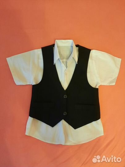 Костюм 92 см 2 года жилет-шорты, рубашка, бабочка