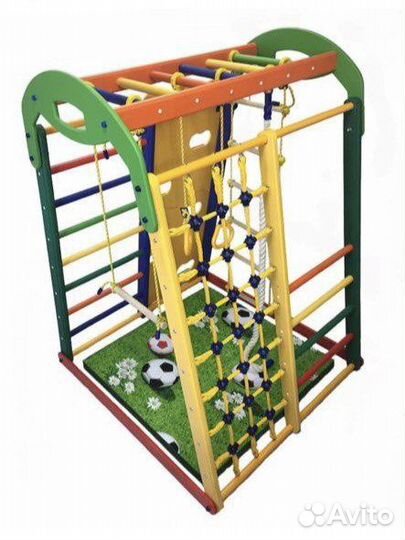 Детский спортивный комплекссо скалодромом