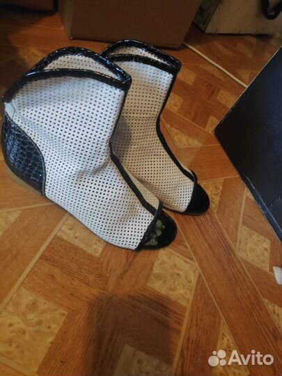 Сандали взрослые