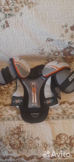 Хоккейная форма