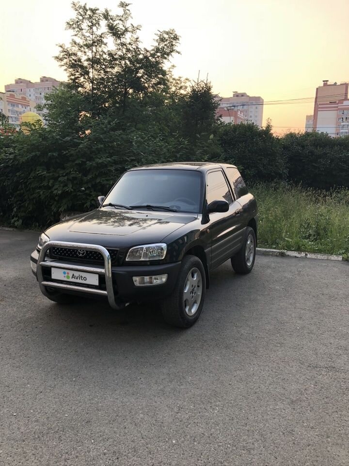 Toyota RAV4: фото владельца