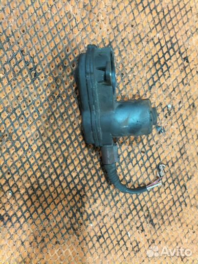 Моторчик стояночного тормоза задний Audi Q5 I 8R