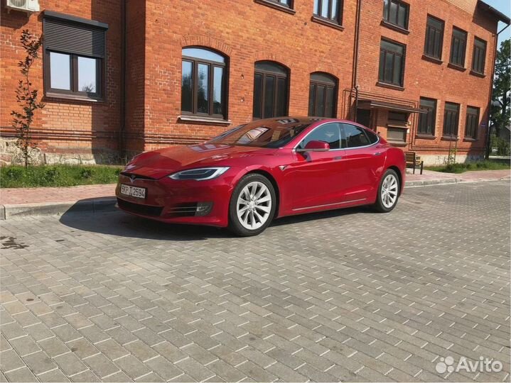 Аpeнда Tesla model S. Пpокaт Тесла с/без водителя