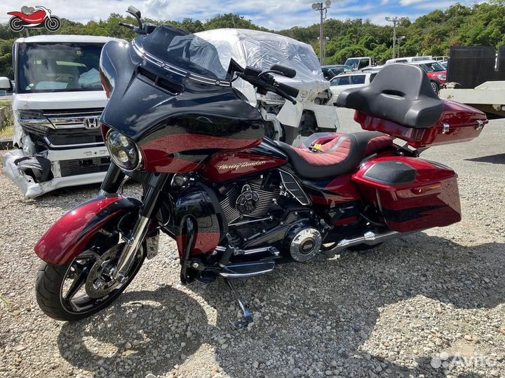 Harley-Davidson CVO Street Glide 2017г