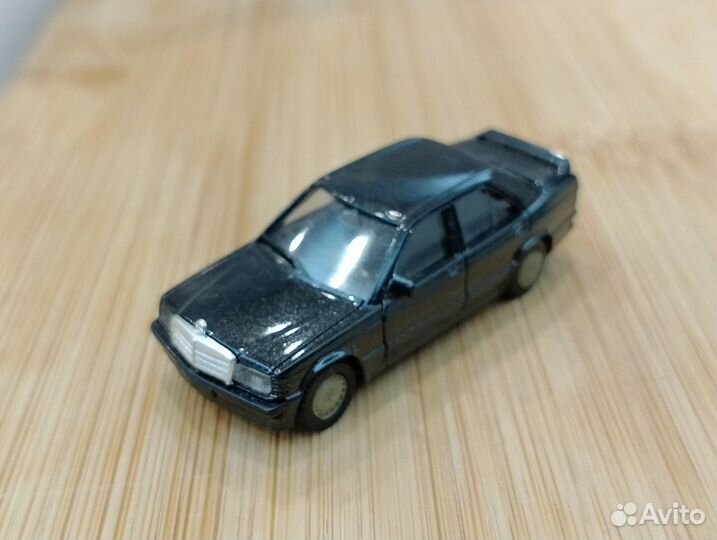 Mercedes Benz 190E 2.5-16 Evolution I (W201)