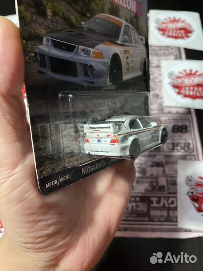 Hot Wheels Premium Mitsubishi Lancer Evolution VI