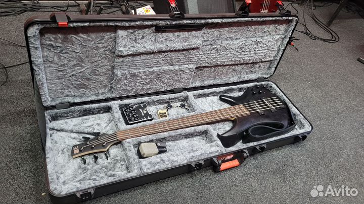 Бас-гитара ibanez SR305EB-WK