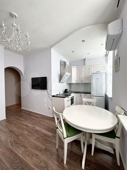 2-к. квартира, 45 м², 1/3 эт.