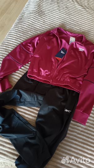 Спортивный костюм reebok