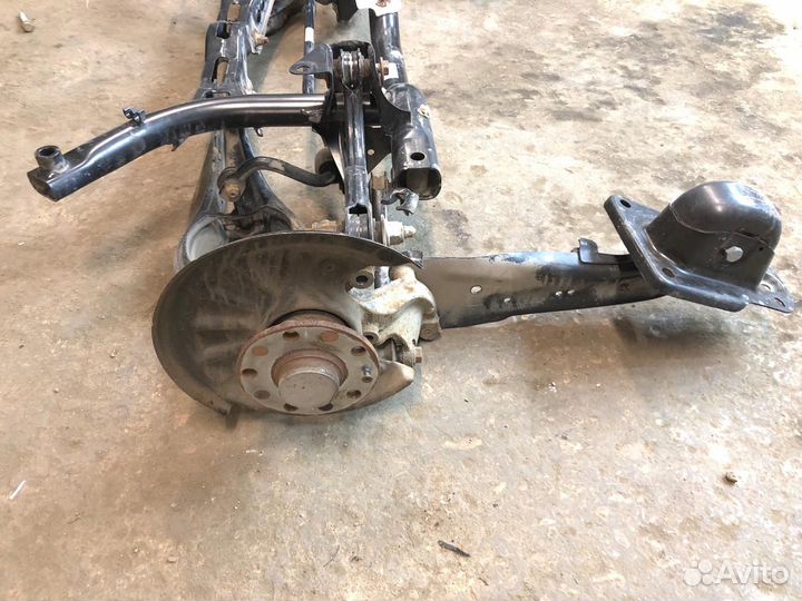 Балка задняя/подрамник Skoda Octavia