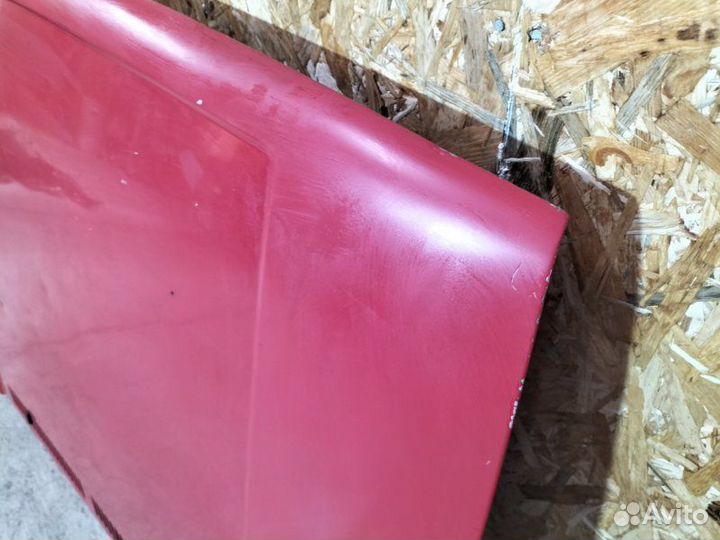 Капот Volkswagen Golf 1992