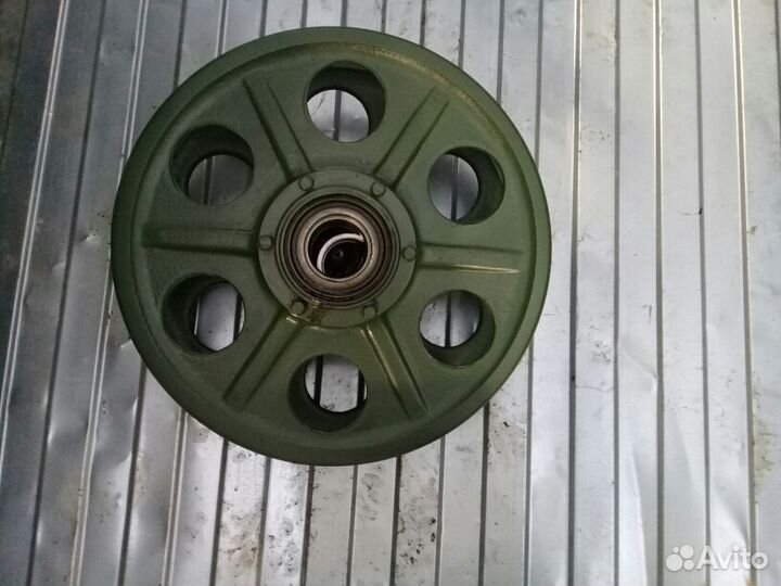 Колесо направляющее мтлб