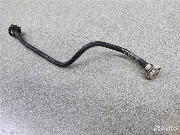 Трубка системы охлаждения Audi A6 C7 Allroad