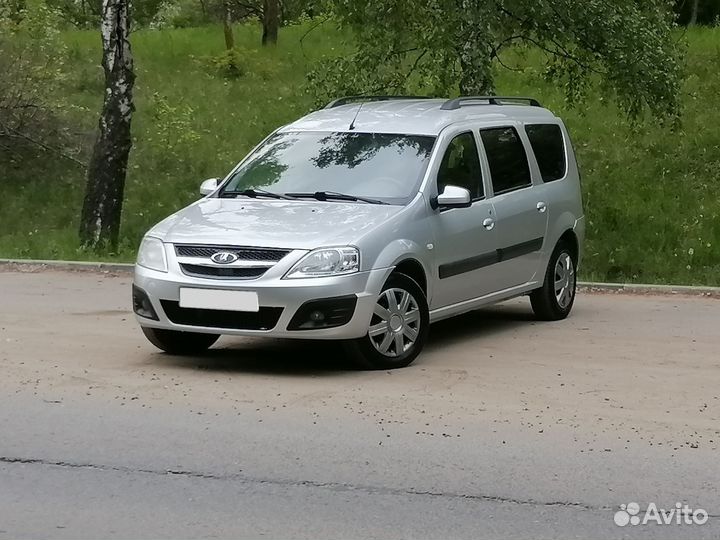 LADA Largus 1.6 МТ, 2015, 200 000 км