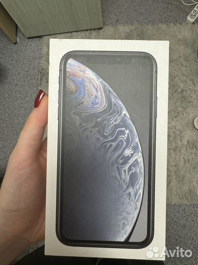 iPhone Xr, 64 ГБ