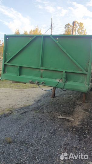 Полуприцеп для перевозки скота ОДАЗ 9958, 1988