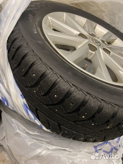 Диски Тойота с резиной Bridgestone 215/60/R16