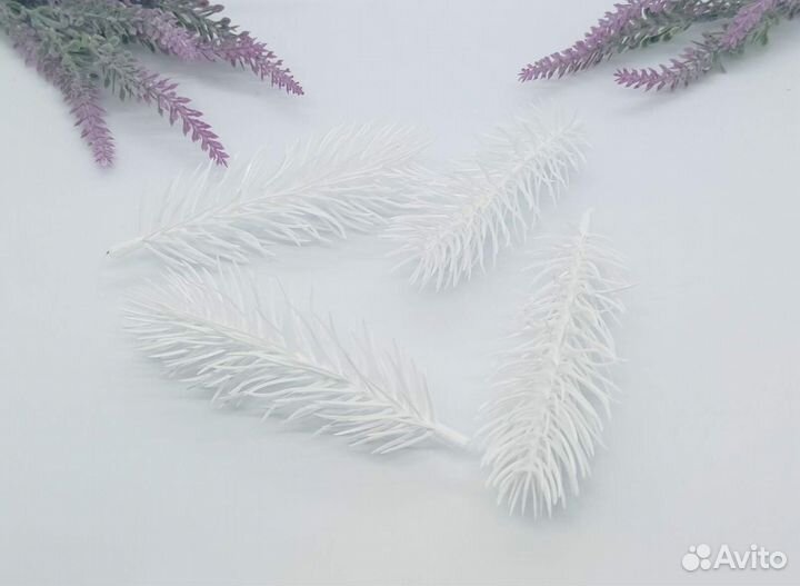 Еловые лапки 11см белые 100шт